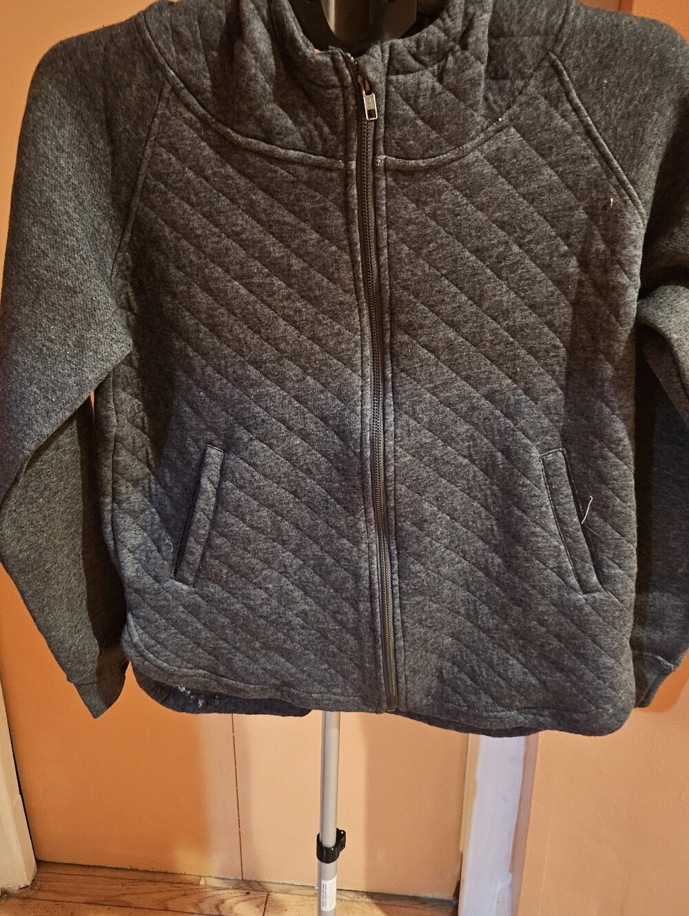Women's Zip-up Hoodie
